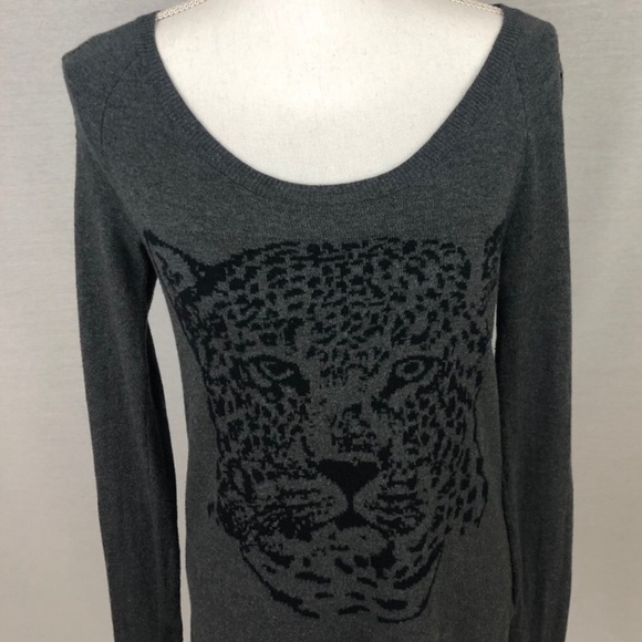 Rock&Republic Gray Leopard Studded Sweater Sz Xs EUC - Picture 2 of 7